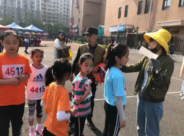 回归温情本质为孩子的健康成长营造更理性更优质的教育环境 回归温情本质为孩子的健康成长营造更理性更优质的教育环境